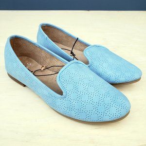 NWOT White Mt. Light Blue Olivia Slip On Shoes 8M